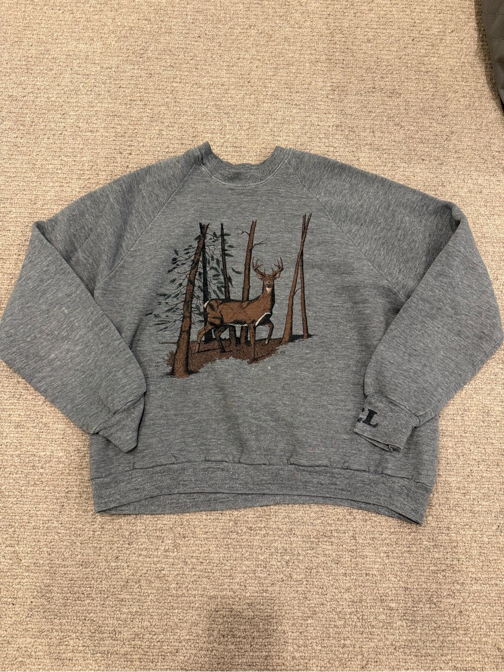 Vintage 70’s Sportswear brand grey deer graphic hunting crewneck sweatshirt sz L